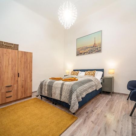 A77 Buda Castle Apartment Budapest Eksteriør billede